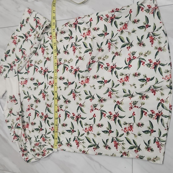 Stars Above Pajama Set - Picture 6 of 8